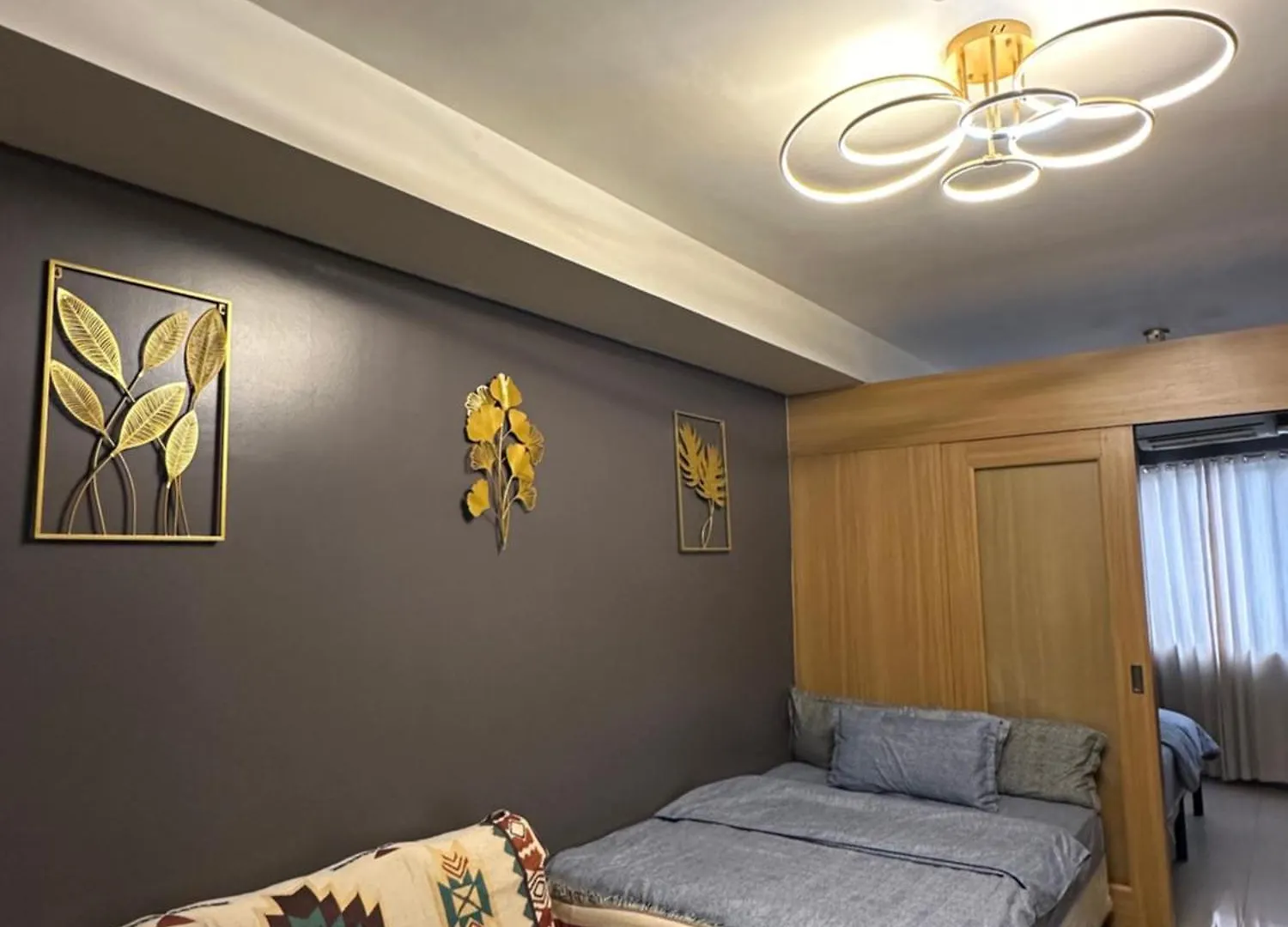 Kathys Crib 32Sqm Condo Shell Residences Pasay