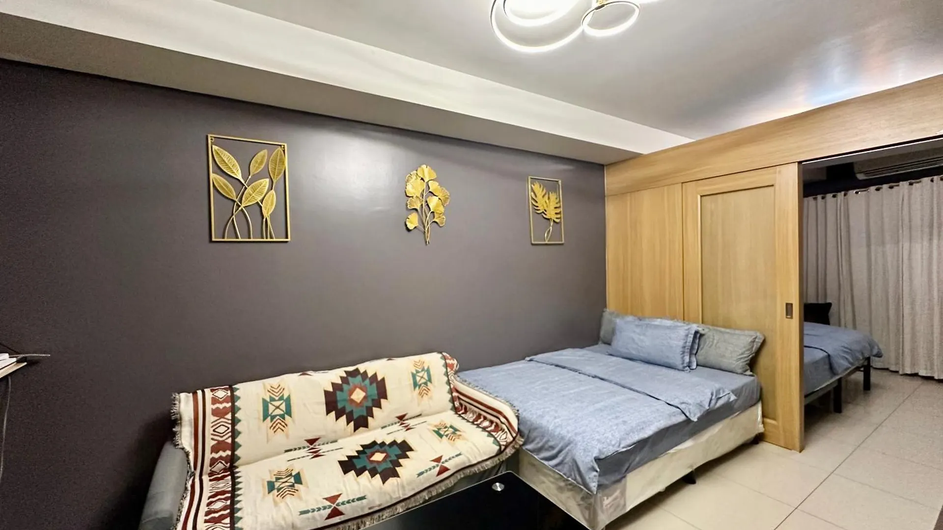 Kathys Crib 32Sqm Condo Shell Residences パサイ アパートホテル